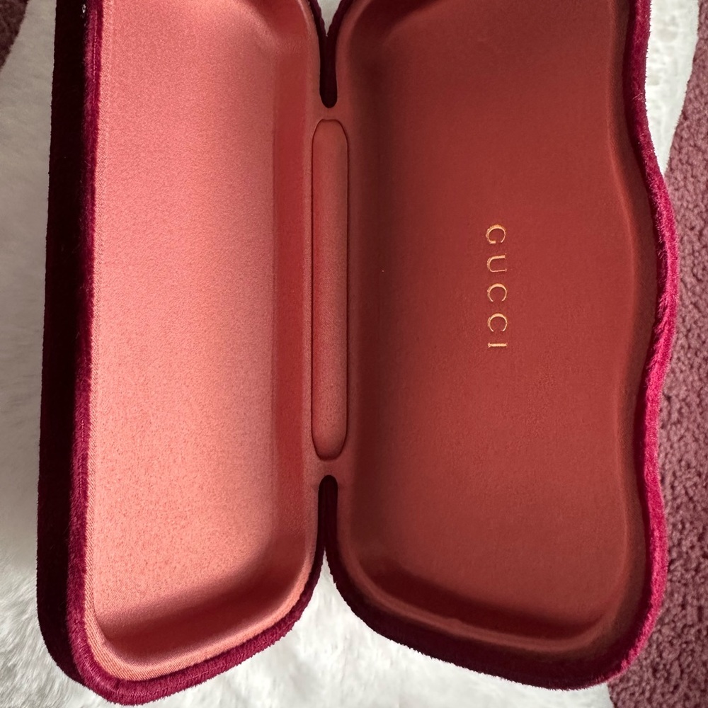Gucci Red Glasses Velvet-Lined Case
